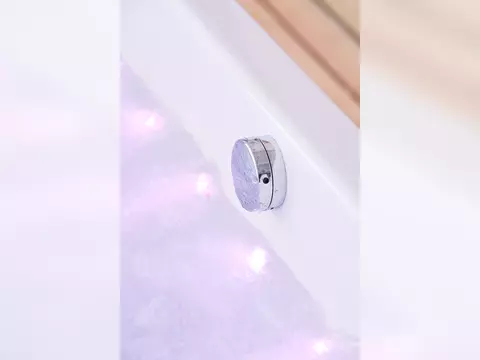 Whirlpool 140cm Eck-Badewanne PRO.A1903