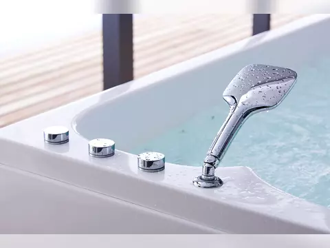 Whirlpool 170cm Rechteck-Badewanne PRO.A1904