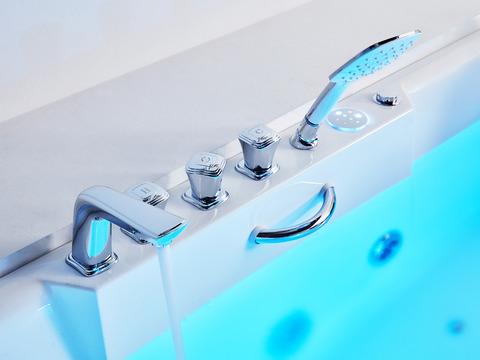 Whirlpool 180cm Rechteck-Badewanne ZüRICH Comfort