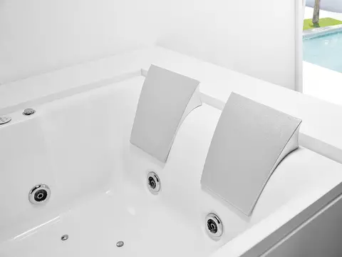 Whirlpool 180cm Eck-Badewanne BRüSSEL Comfort